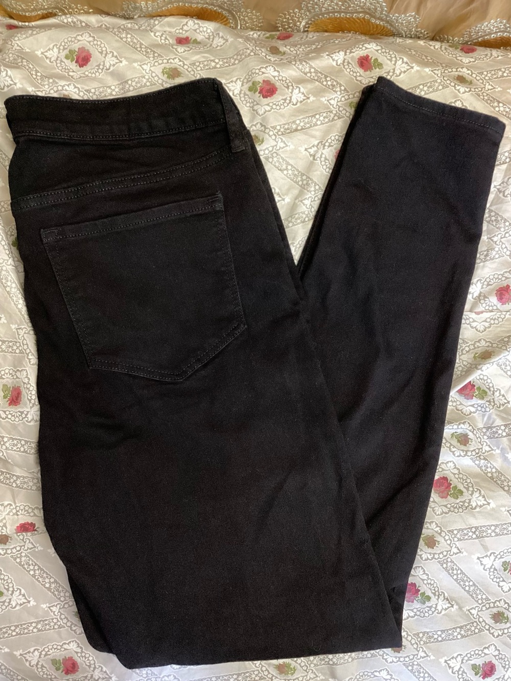 Old Navy Black Rockstar Super Skinny Mid Rise Jeans 16